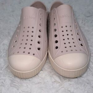 NATIVE Shoes C12 Dust Pink color